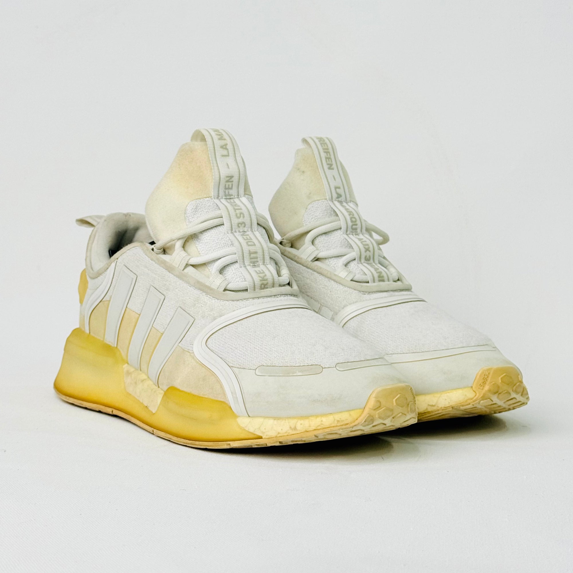 ADIDAS NMD V3