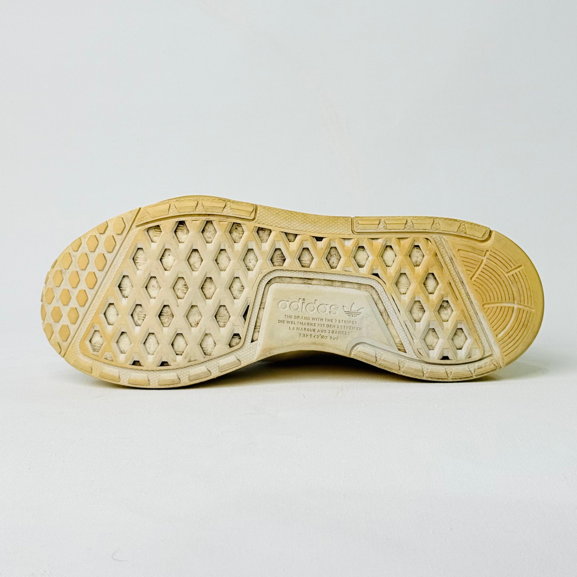 ADIDAS NMD V3