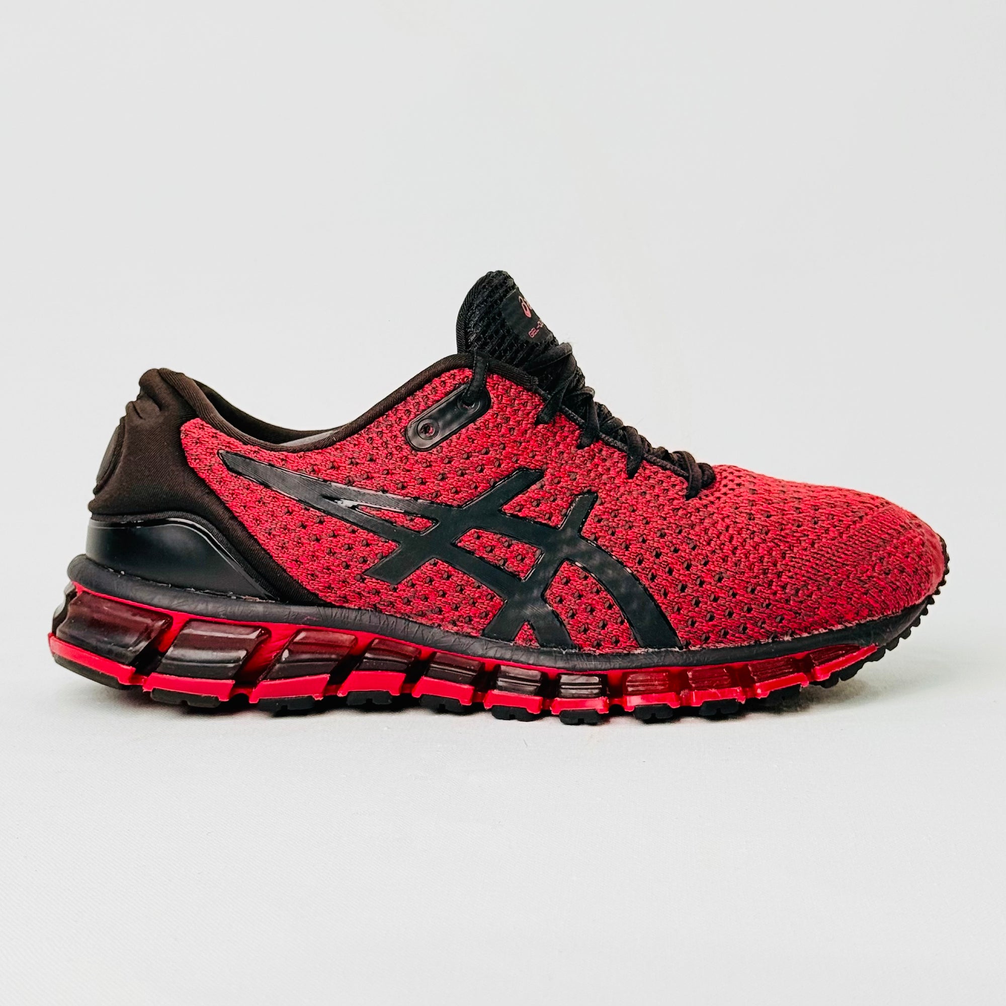 ASICS GEL-QUANTUM 360 KNIT 2 SNEAKERS IN A STRIKING SAMBA RED COLORWAY
