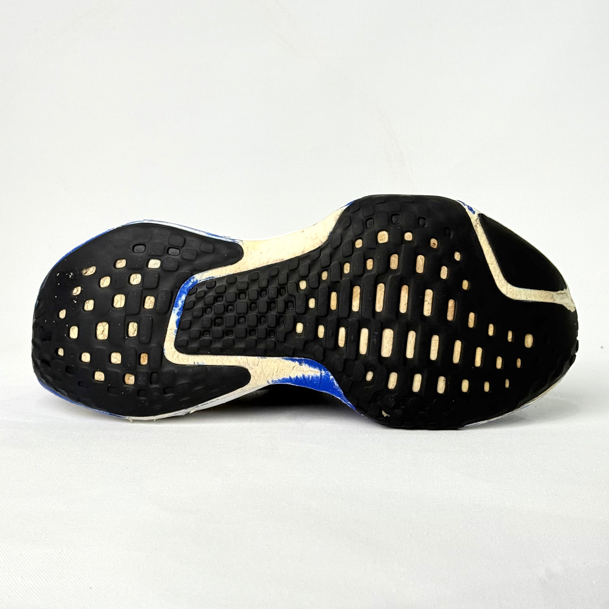 NIKE ZOOMX INVINCIBLE RUN FLYKNIT 3